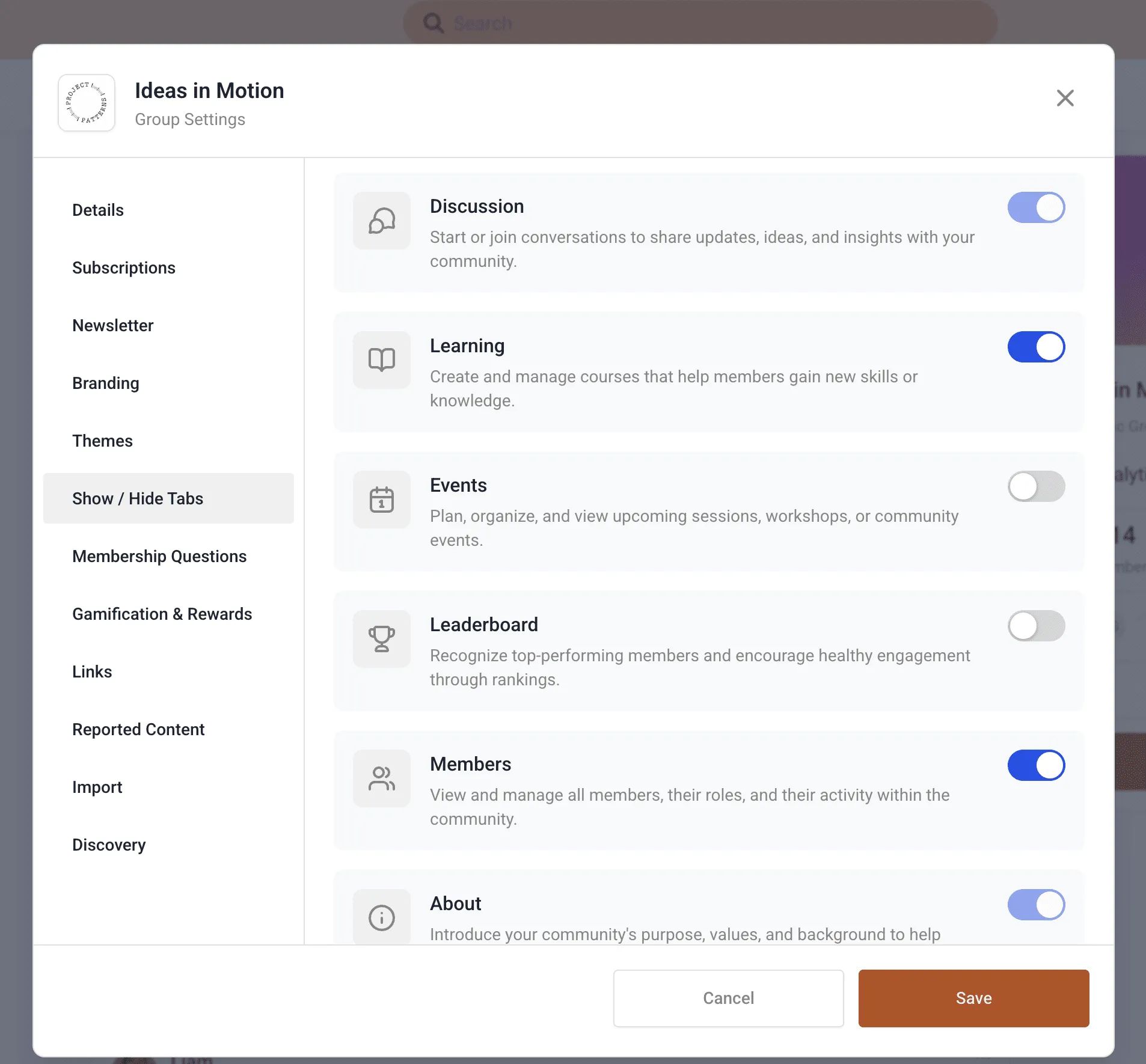 Community Settings Show/Hide Tabs interface in SMBcrm